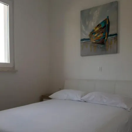 Marina コルチュラ